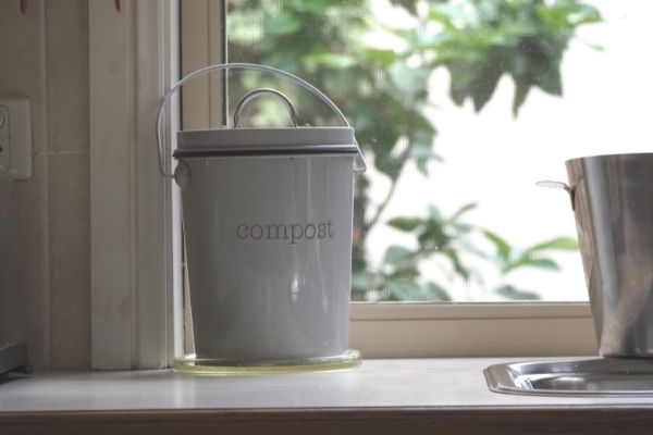 small compost bin in the kitchen