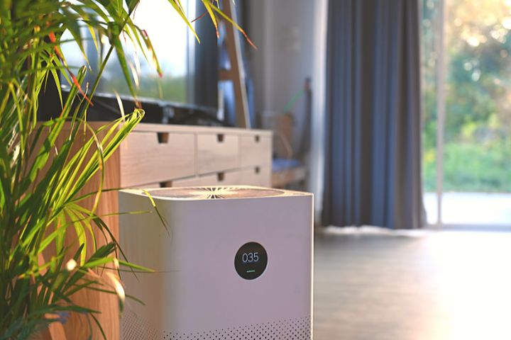 Air Purifier In A Living Room