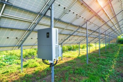 How to Start a Solar Farm - The Ultimate Guide (+ 4 Common Myths ...